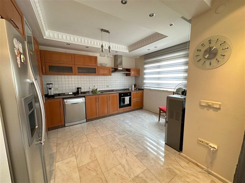 Flat in Kestel, Turkey, 220 m² - picture 15