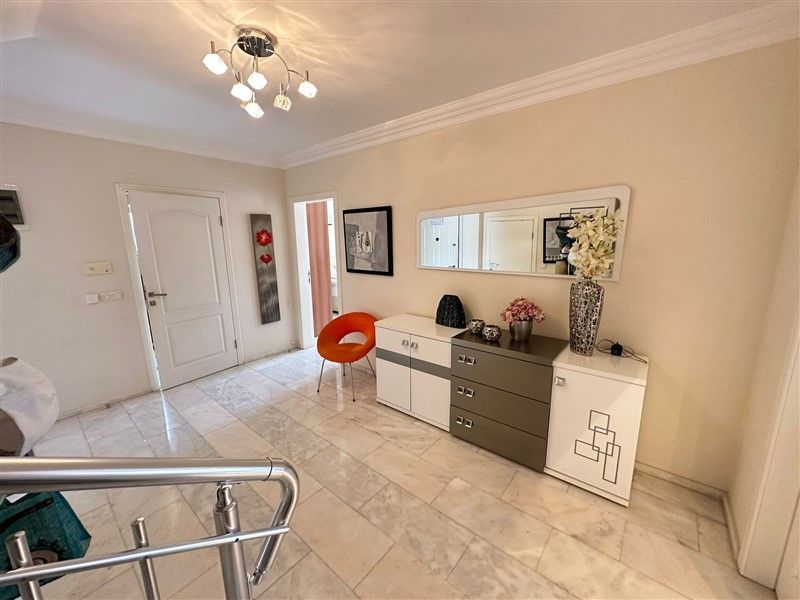 Flat in Kestel, Turkey, 220 m² - picture 16