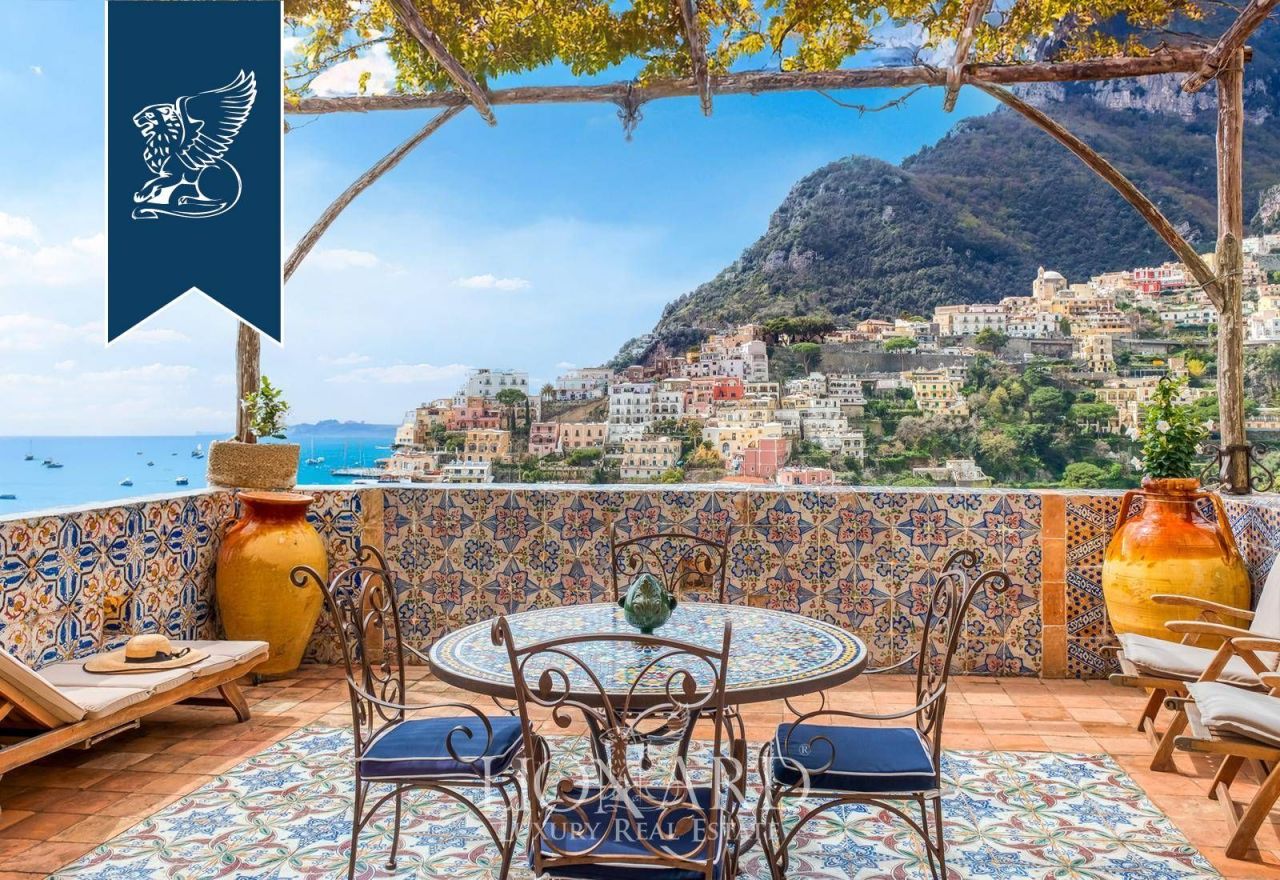 Apartment in Salerno, Italien, 195 m² - Foto 1