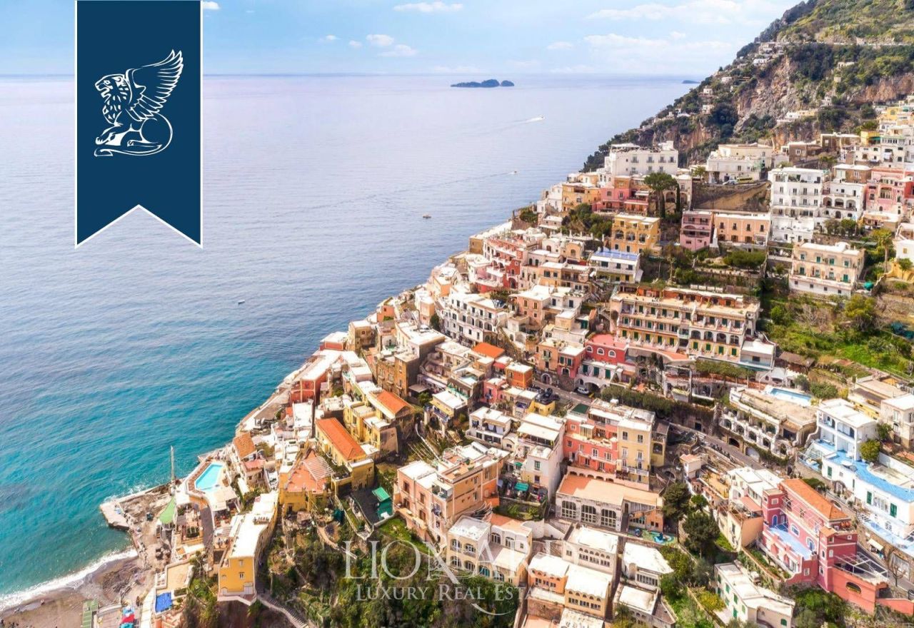 Appartement à Salerne, Italie, 195 m² - image 5