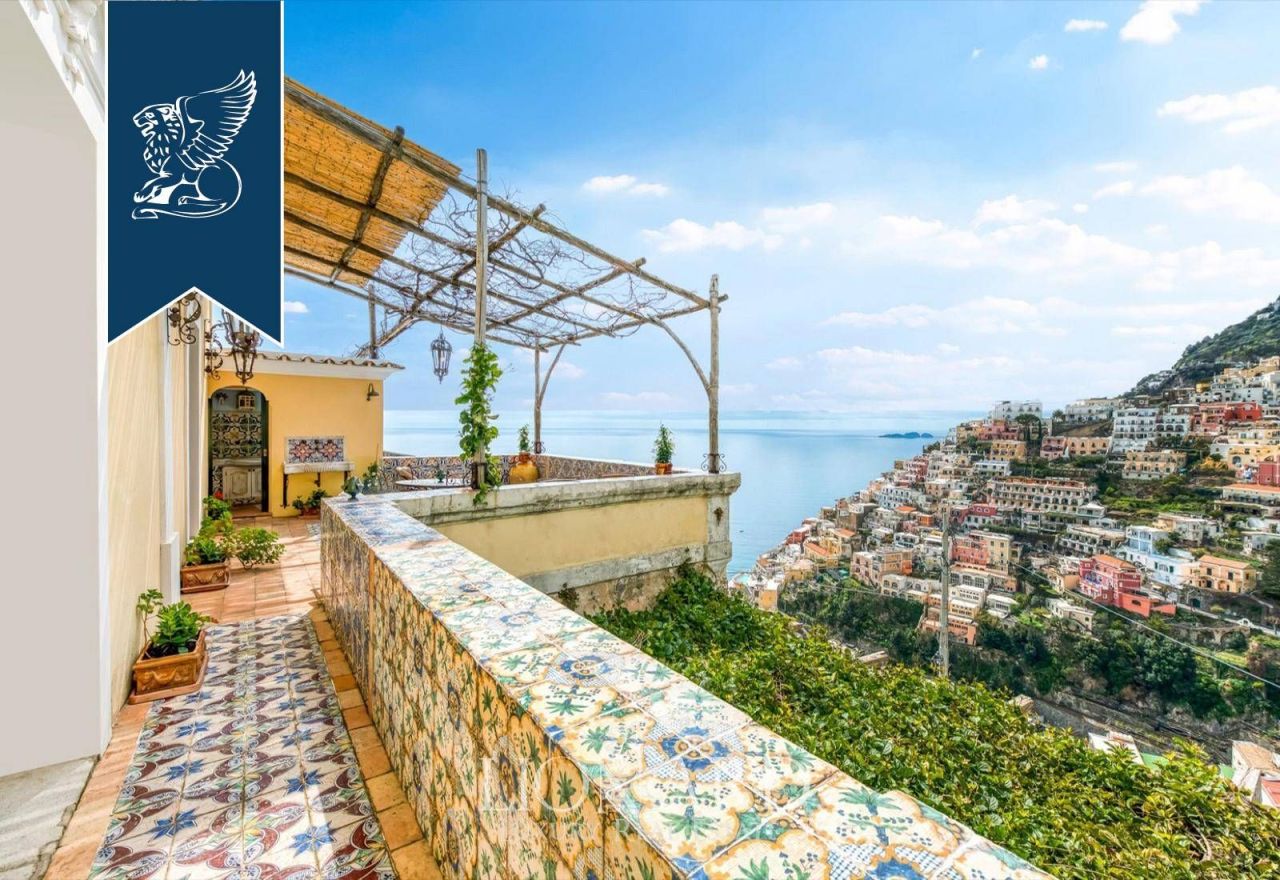 Appartement à Salerne, Italie, 195 m² - image 6