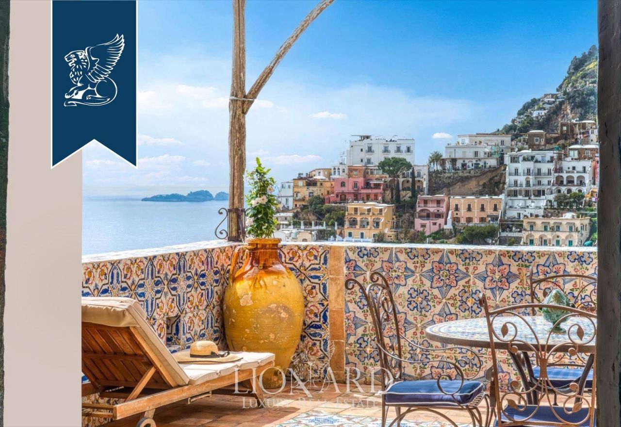 Appartement à Salerne, Italie, 195 m² - image 8