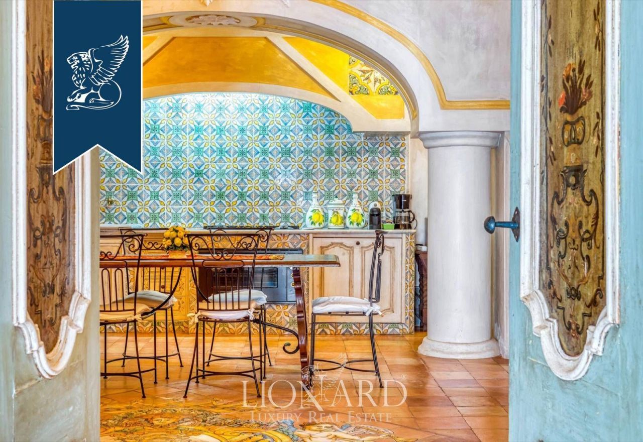 Appartement à Salerne, Italie, 195 m² - image 18