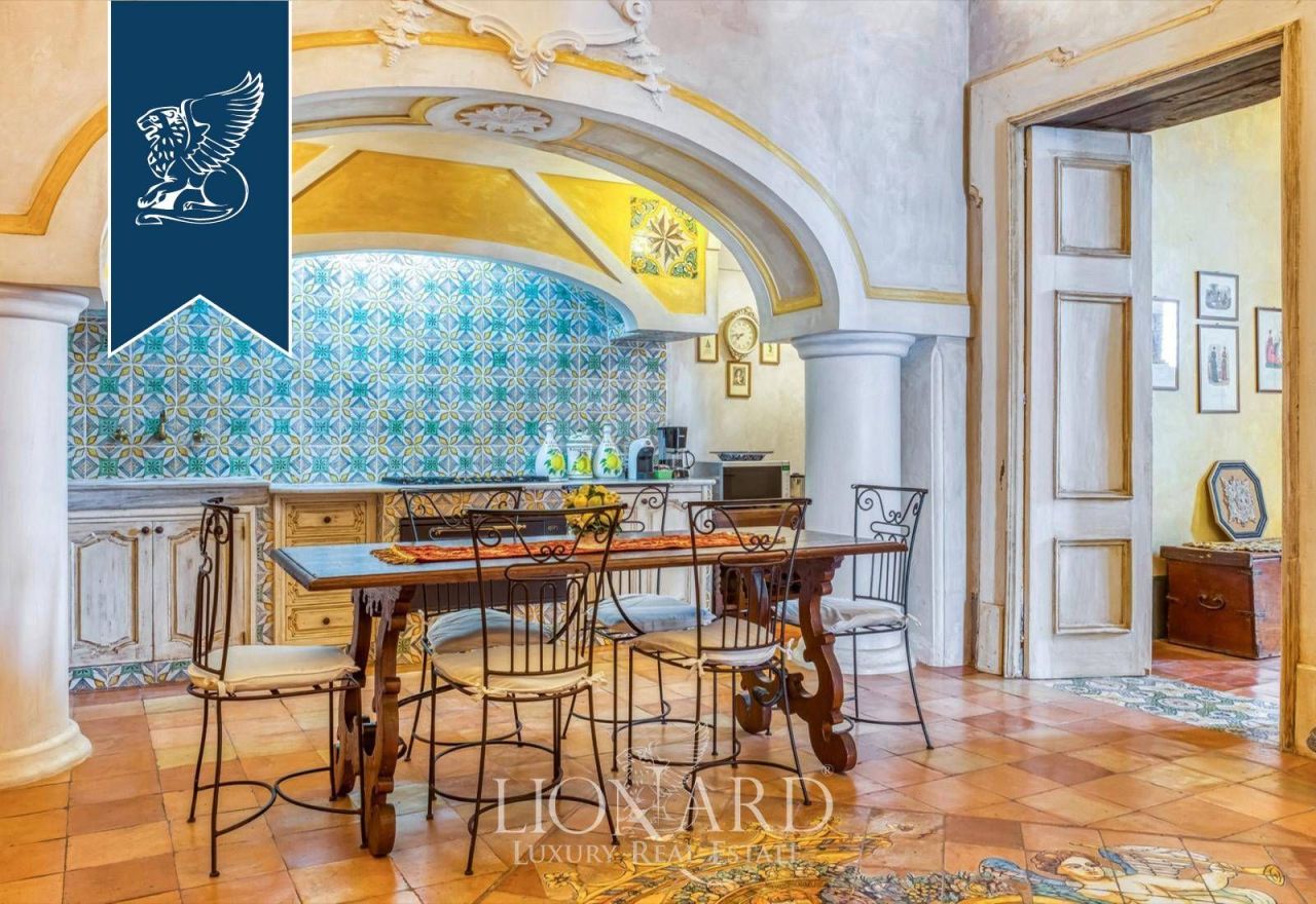 Appartement à Salerne, Italie, 195 m² - image 19