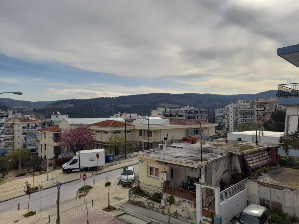 Flat in Thessaloniki, Greece, 135 m² - picture 1