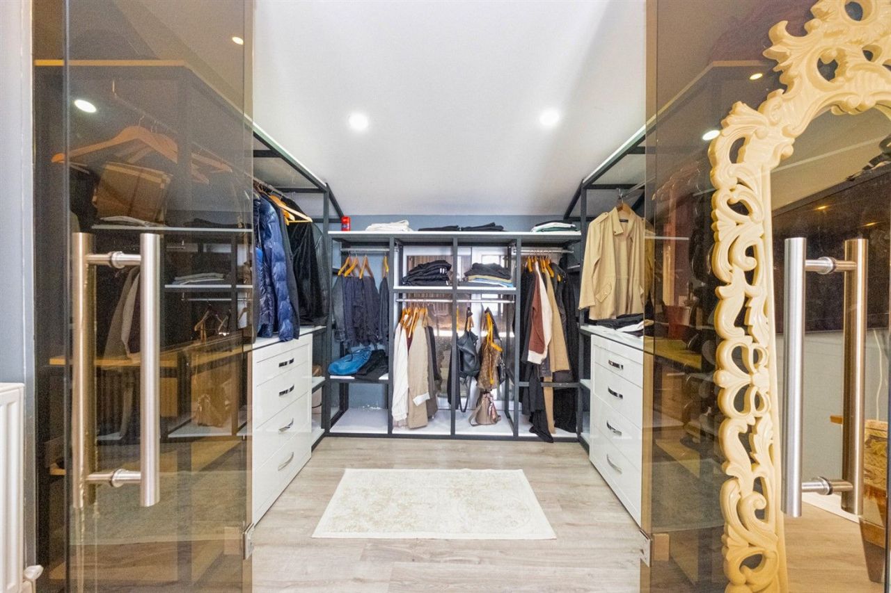 Flat Center, Turkey, 300 m² - picture 19