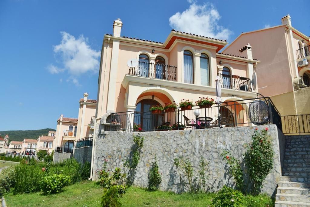 House in Elenite, Bulgaria, 108 m² - picture 1