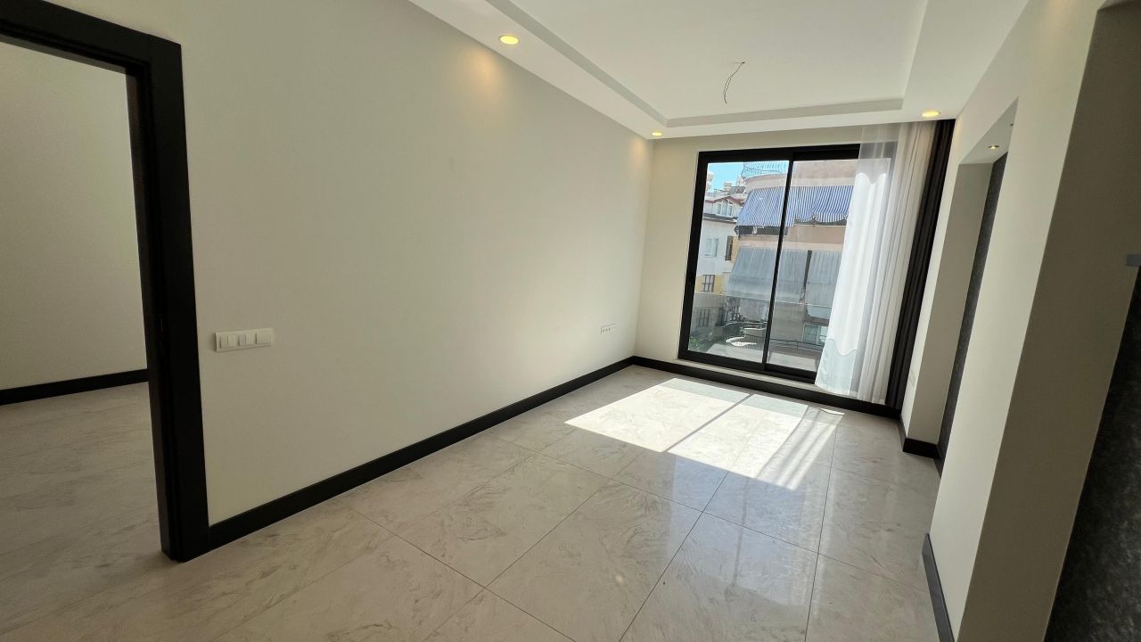 Bureau à Alanya, Turquie, 62 m² - image 8