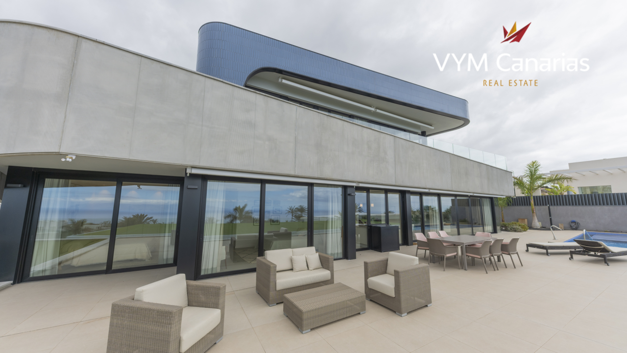 Villa in Teneriffa, Spanien, 628 m² - Foto 1