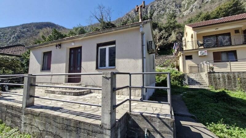 Maison à Kotor, Monténégro, 68 m² - image 4