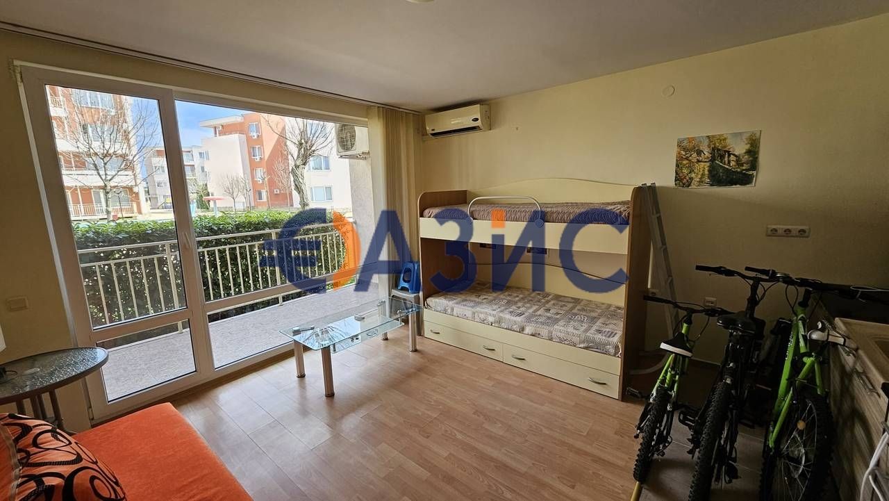 Appartement à Slantchev Briag, Bulgarie, 40 m² - image 1