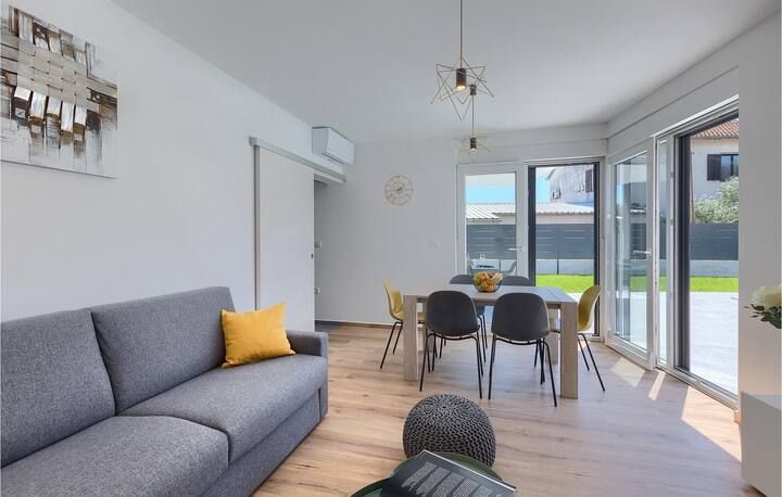 Villa à Pula, Croatie, 160 m² - image 9