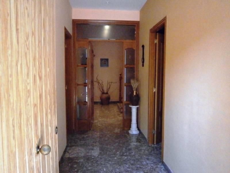 Maison à Martorell, Espagne, 460 m² - image 10