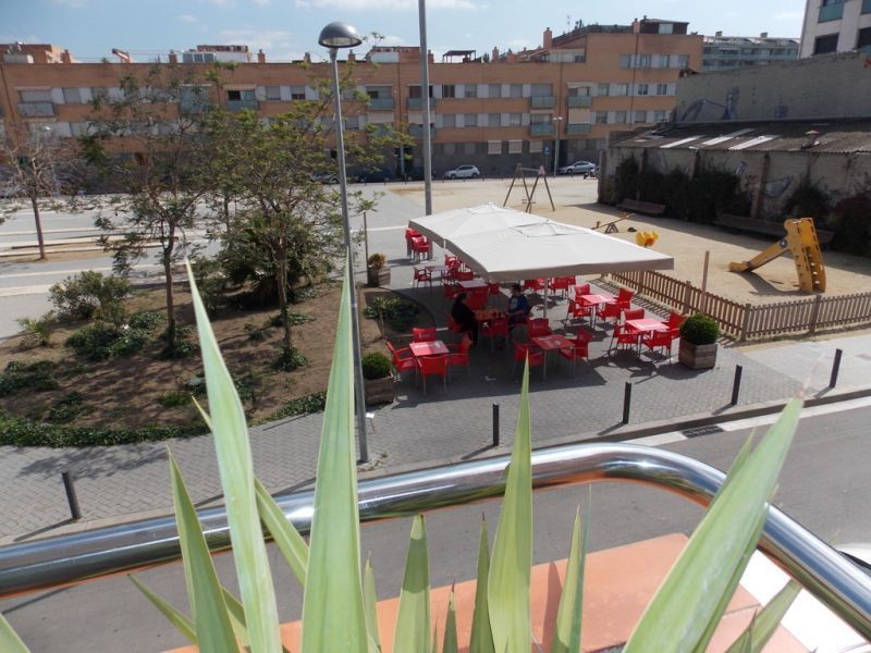 Maison à Badalona, Espagne, 240 m² - image 2