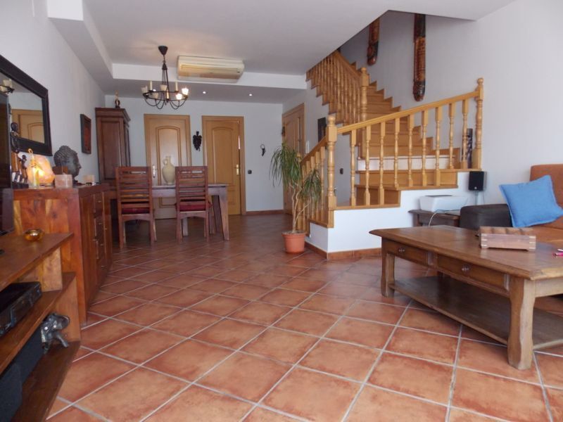 Maison à Badalona, Espagne, 240 m² - image 11