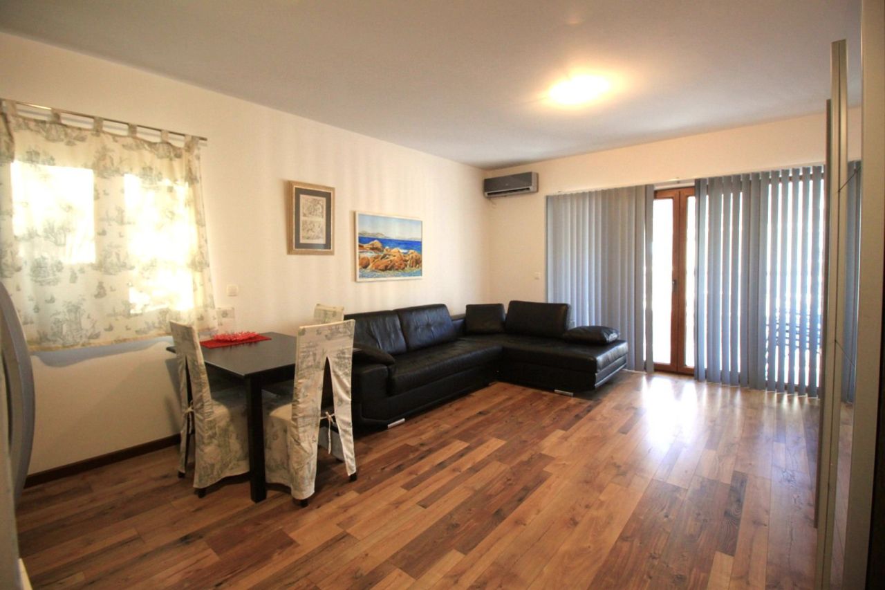 Apartment in Tivat, Montenegro, 41 m² - picture 1