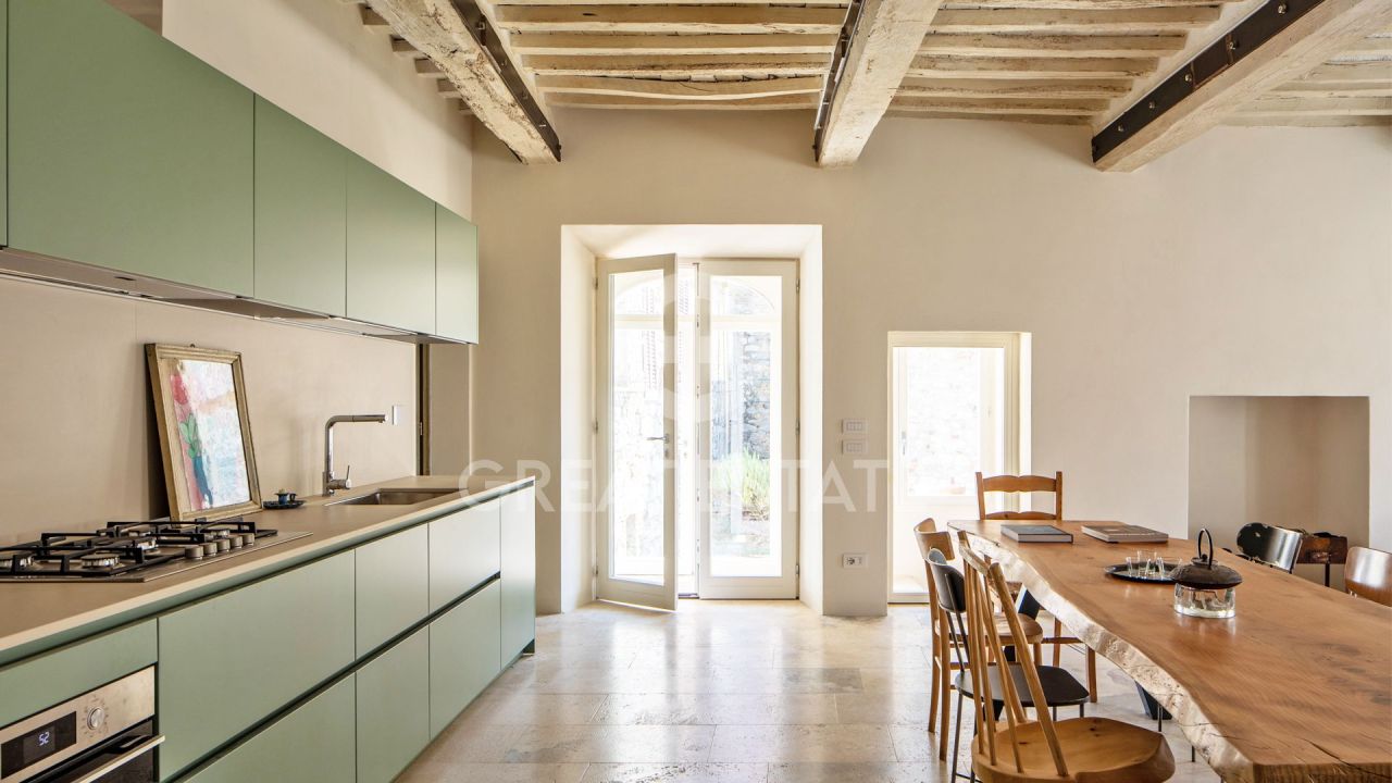 Appartement à Torrita di Siena, Italie, 221.1 m² - image 1