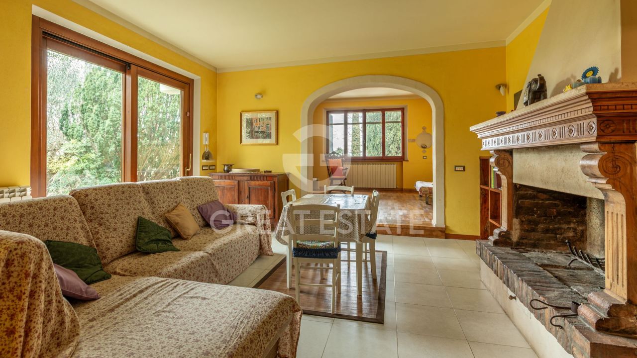 Villa en Chiusi, Italia, 234.2 m² - imagen 8