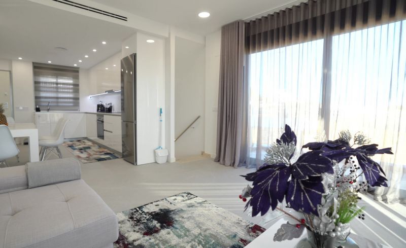 Apartment in Finestrat, Spain, 109 m² - picture 12