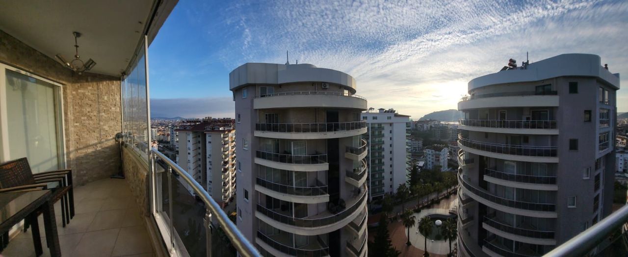 Ático en Alanya, Turquia, 130 m² - imagen 1