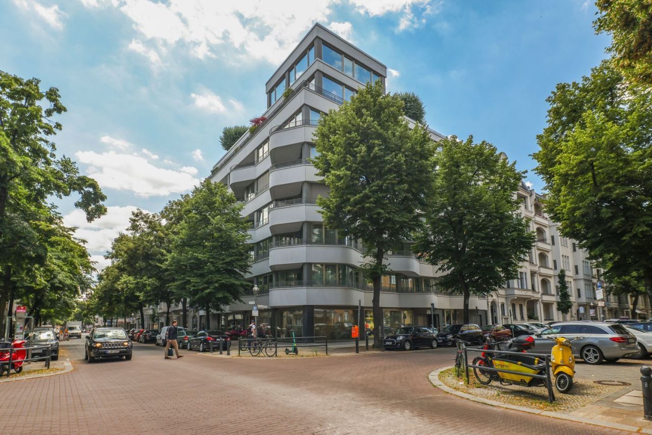 Piso en Berlin, Alemania, 228 m² - imagen 1