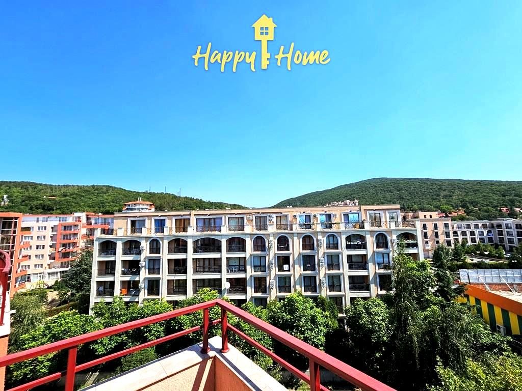 Flat in Elenite, Bulgaria, 122 m² - picture 1