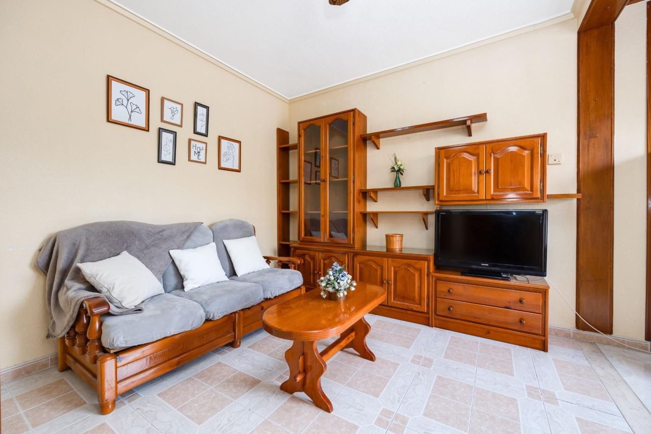 Wohnung in Torrevieja, Spanien, 54 m² - Foto 1