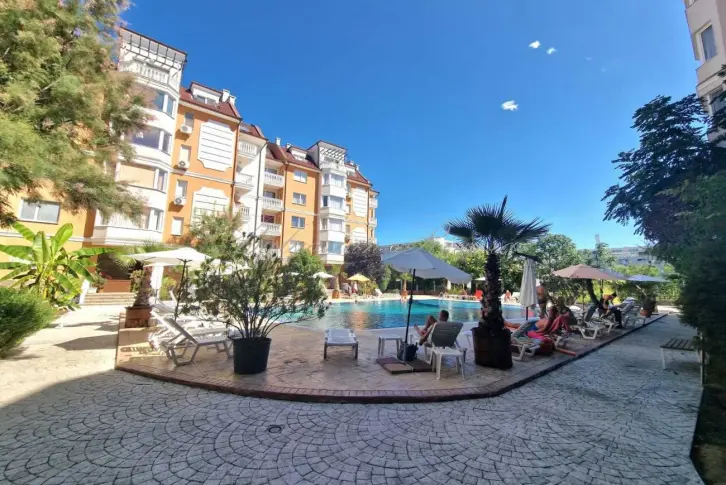 Appartement à Slantchev Briag, Bulgarie, 32 m² - image 1