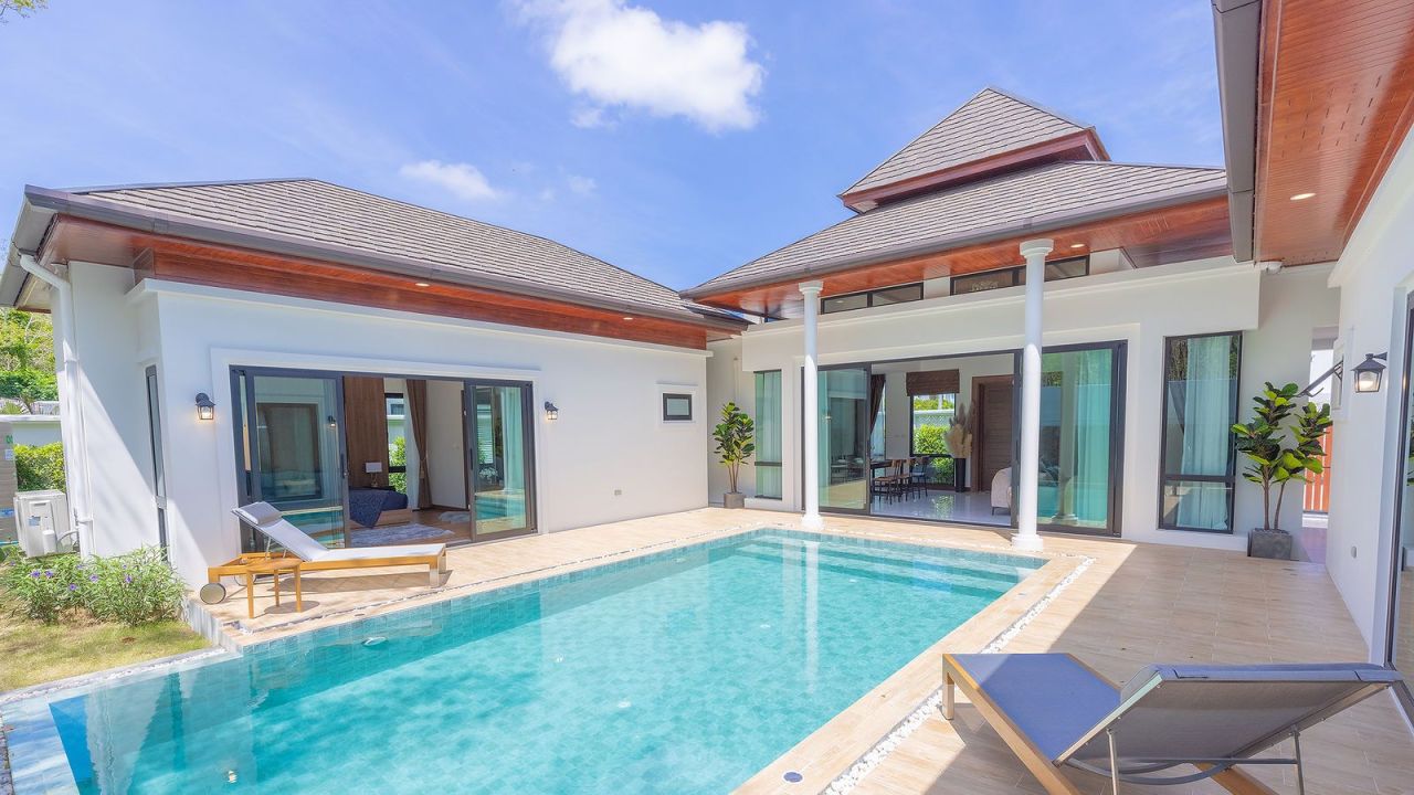 Villa in Chalong, Thailand, 193 m² - picture 1