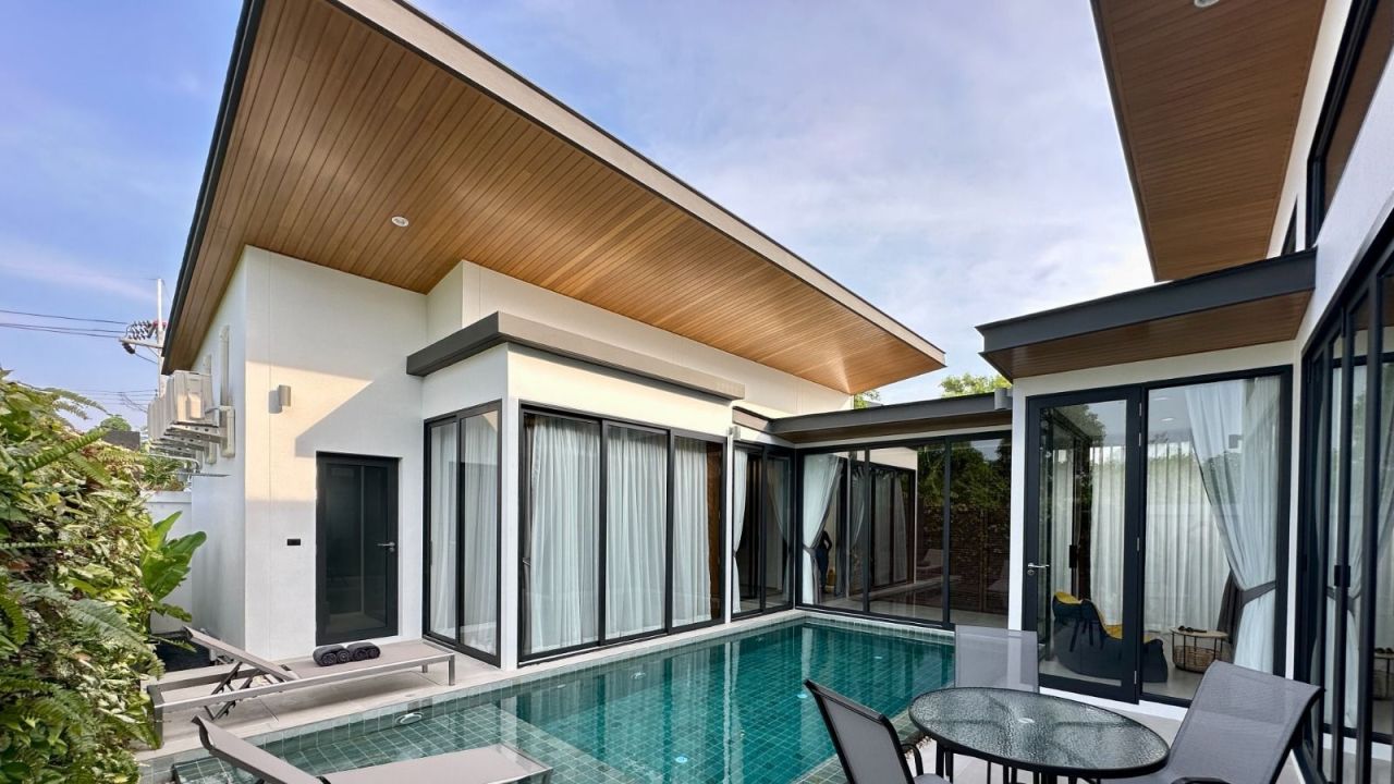 Villa in Choeng Thale, Thailand, 189 m² - picture 1