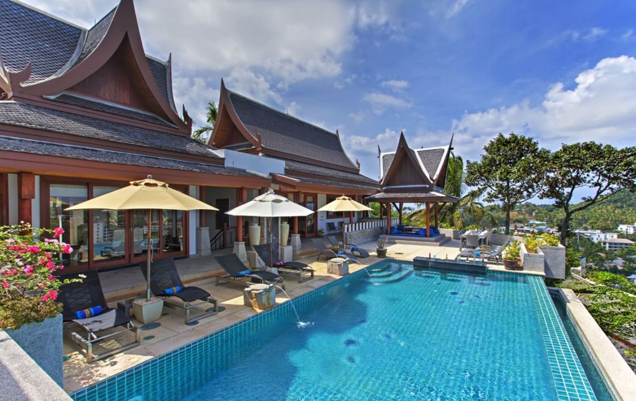 Villa en Surin, Tailandia, 1 000 m² - imagen 1