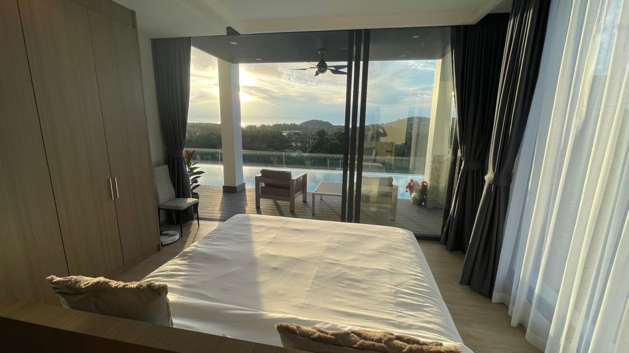 Villa on Layan Beach, Thailand, 974 m² - picture 1