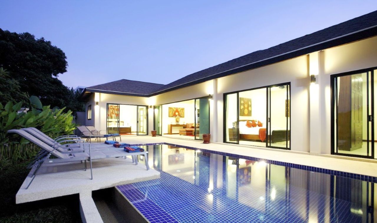 Villa in Nai Harn, Thailand, 300 m² - Foto 1