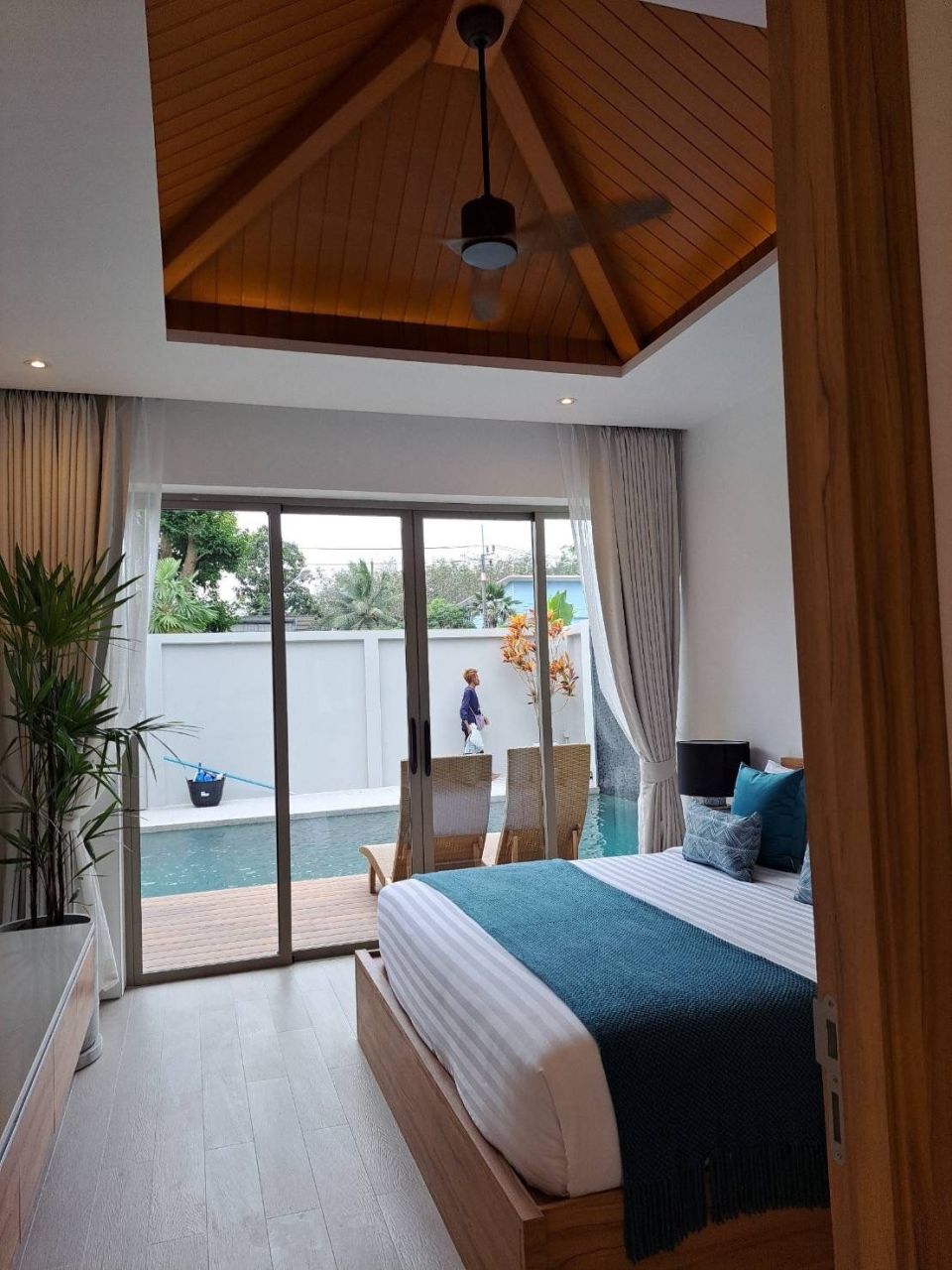 Villa on Nai Yang Beach, Thailand, 244 m² - picture 9