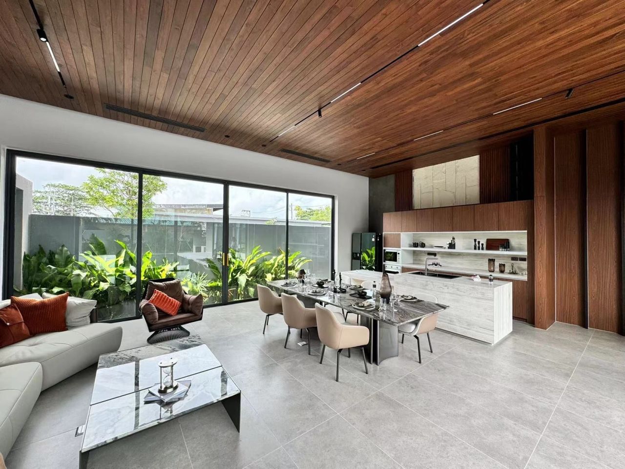 Villa a Chalong, Thailandia, 442 m² - foto 11