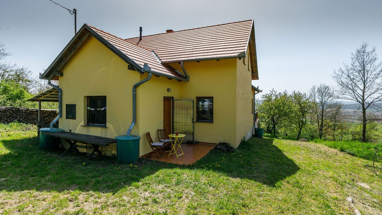 Maison à Hévíz, Hongrie, 120 m² - image 1