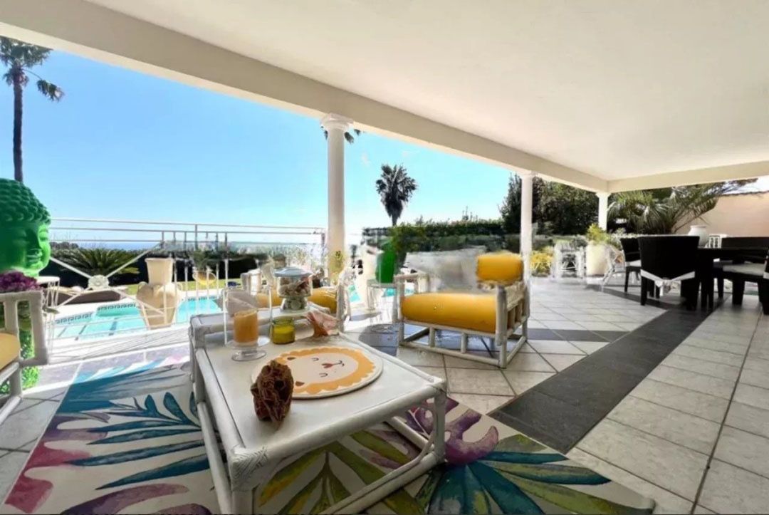 Villa in Cannes, France, 248 m² - picture 14