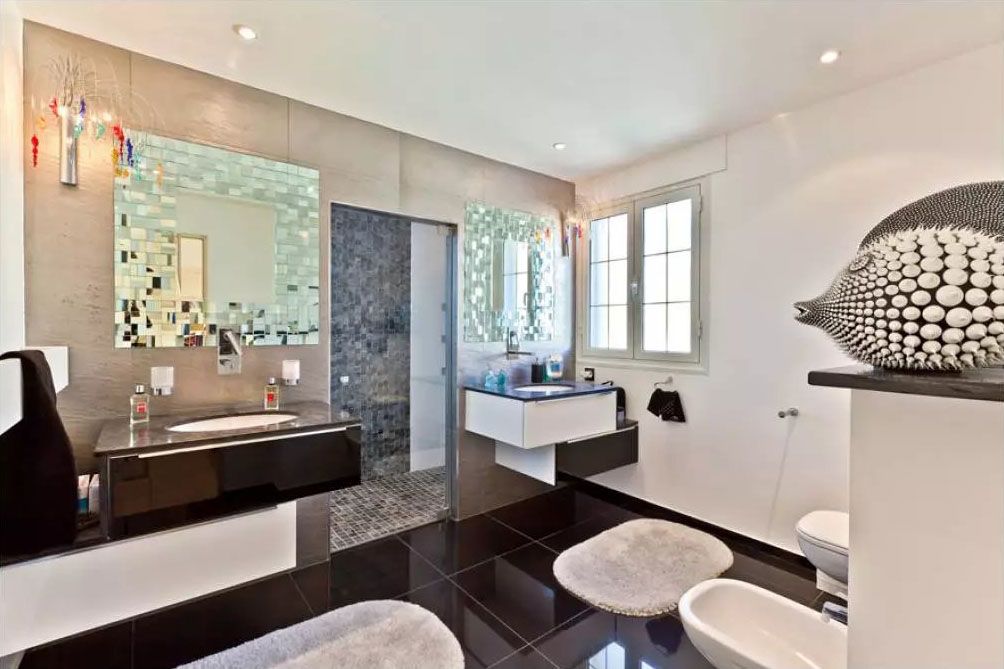 Villa in Cannes, France, 248 m² - picture 11