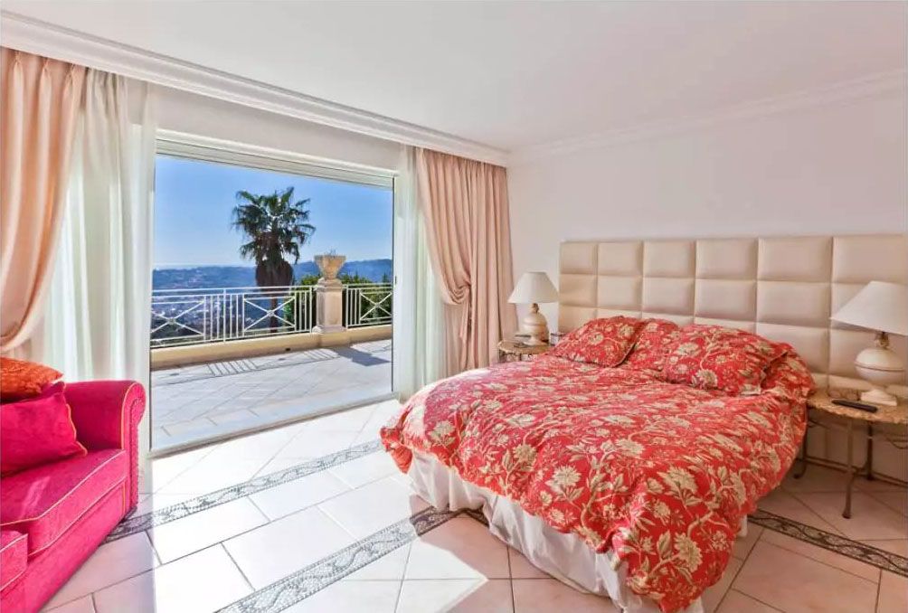 Villa in Cannes, France, 248 m² - picture 9