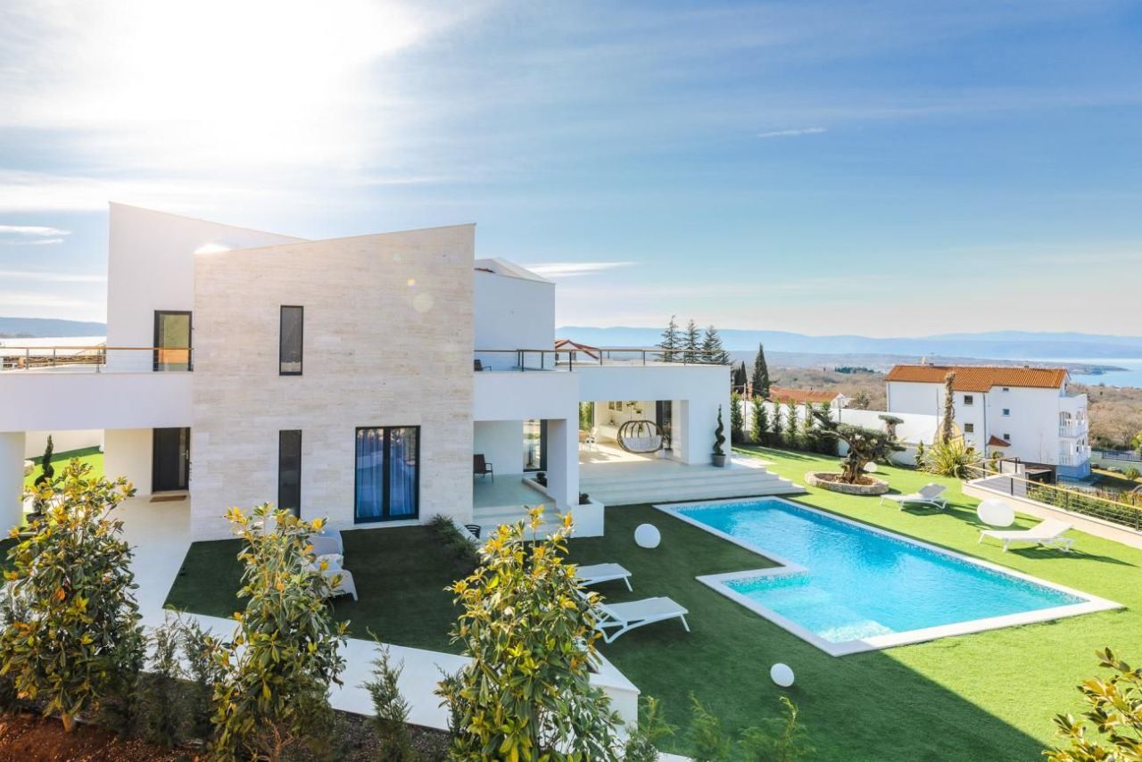 Villa en Krk, Croacia, 390 m² - imagen 1