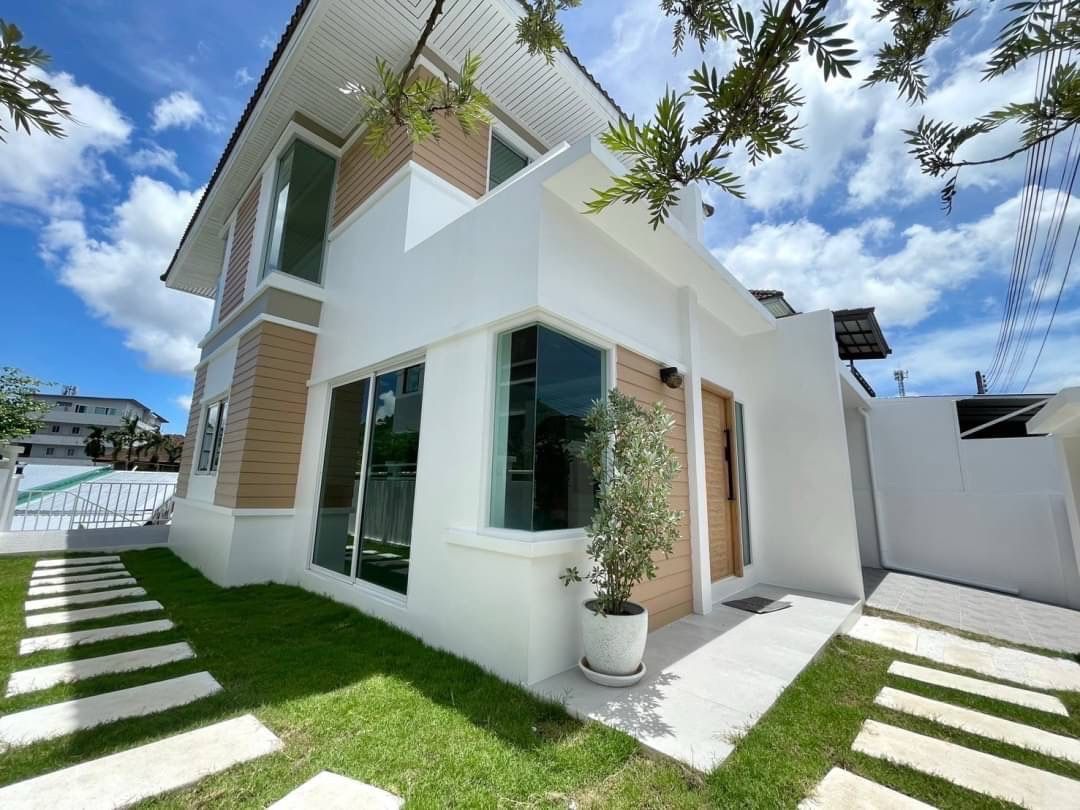 House in Phuket, Thailand, 164 m² - picture 1