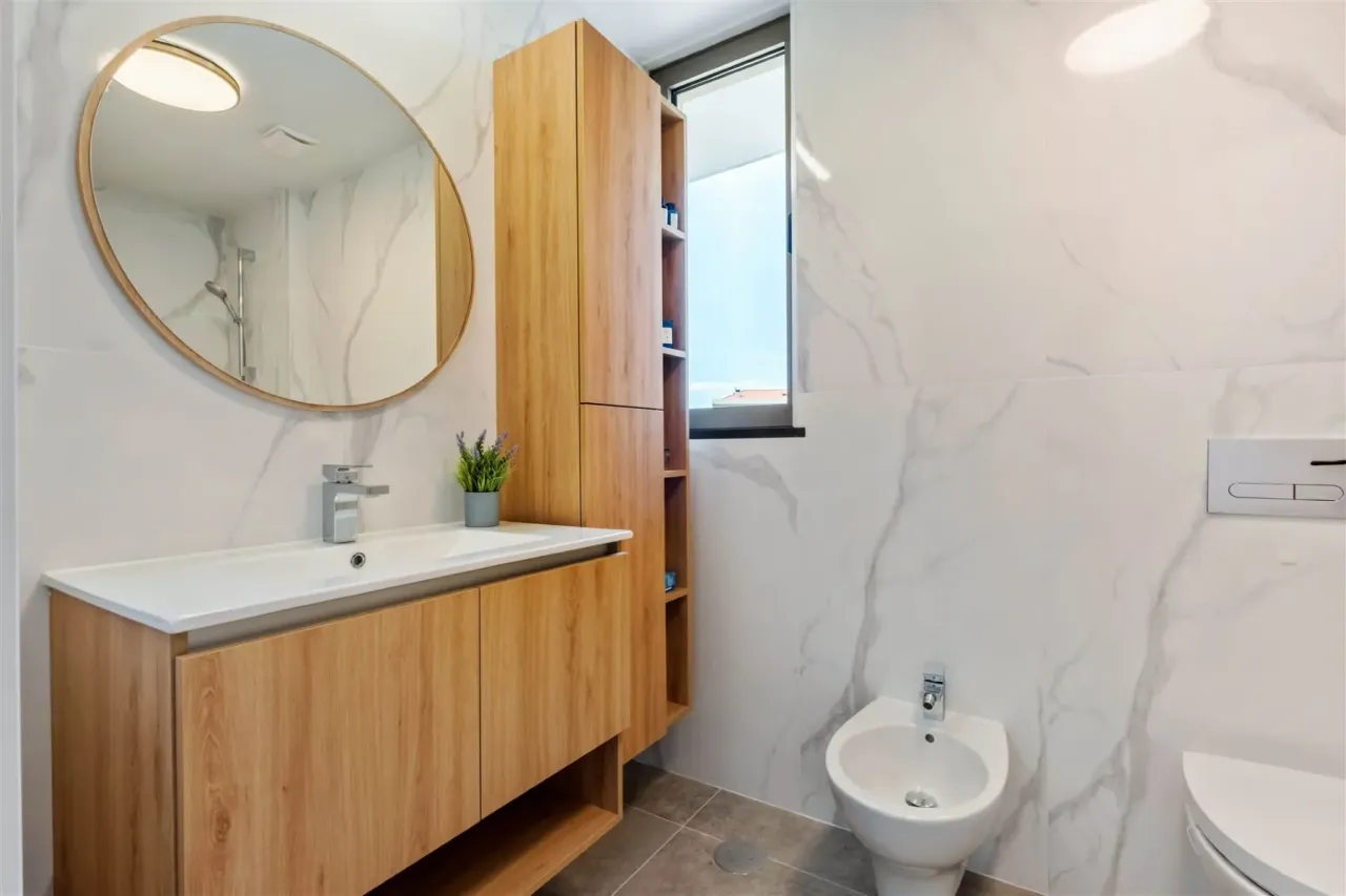 Flat on Madeira, Portugal, 189 m² - picture 11