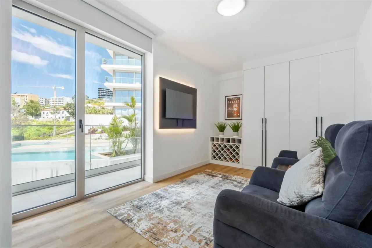 Flat on Madeira, Portugal, 189 m² - picture 12