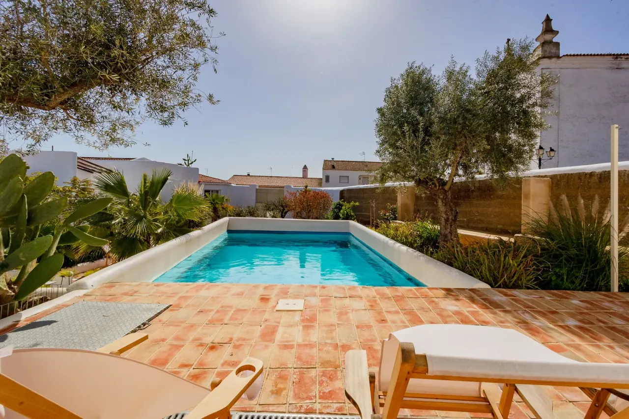 Haus in Ferreira do Alentejo, Portugal, 475 m² - Foto 1