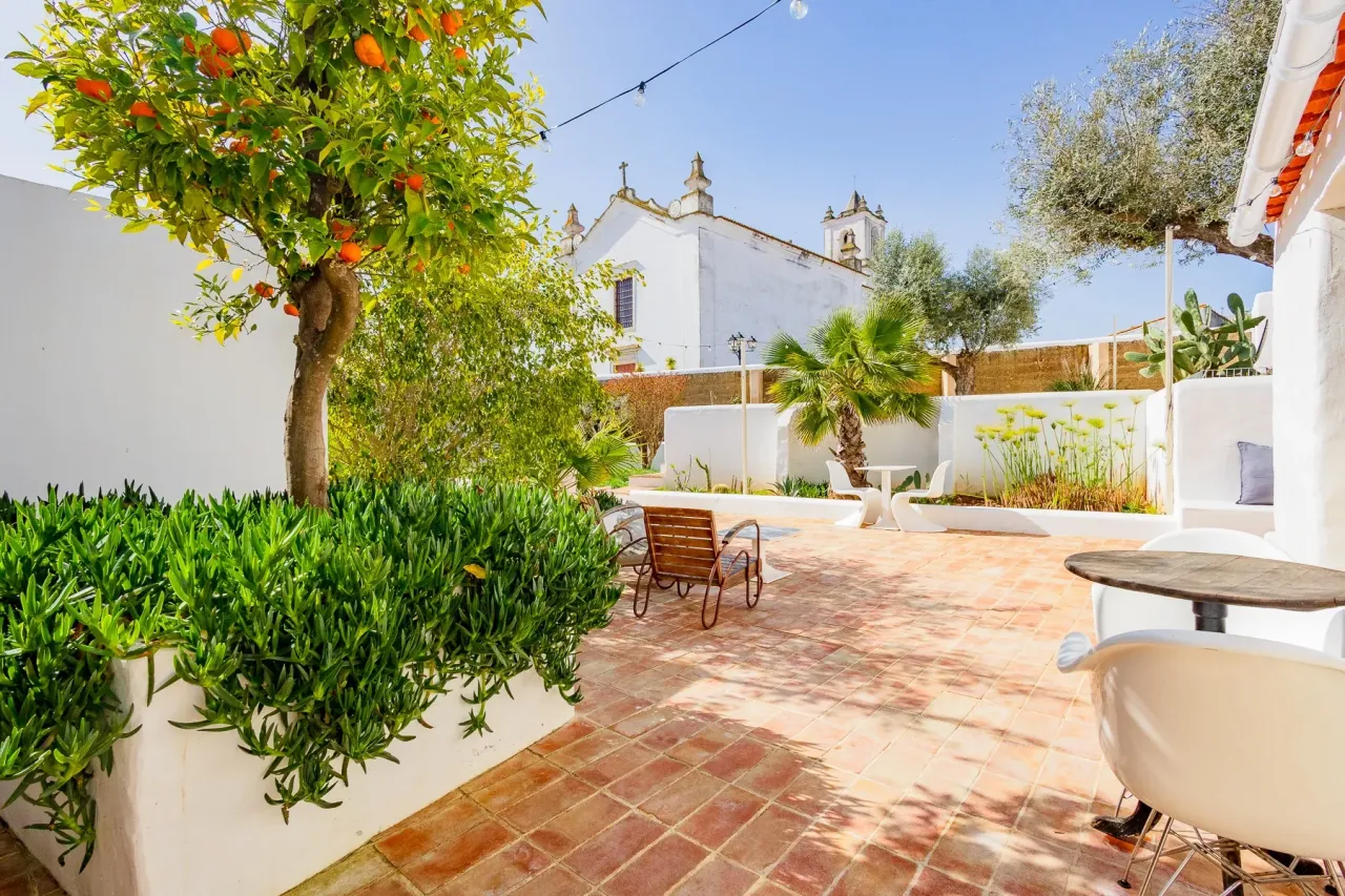 Casa en Ferreira do Alentejo, Portugal, 475 m² - imagen 2