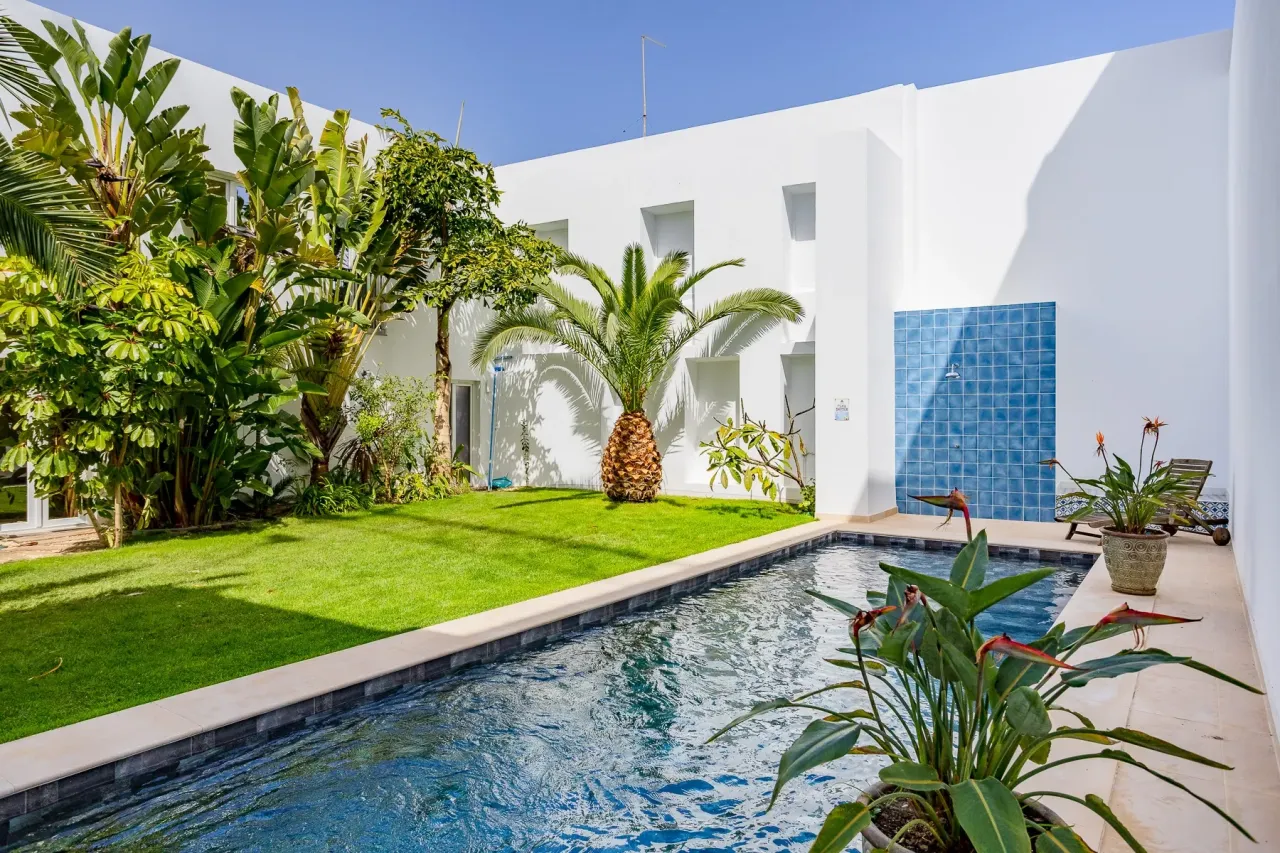 Casa en Algarve, Portugal, 448 m² - imagen 1
