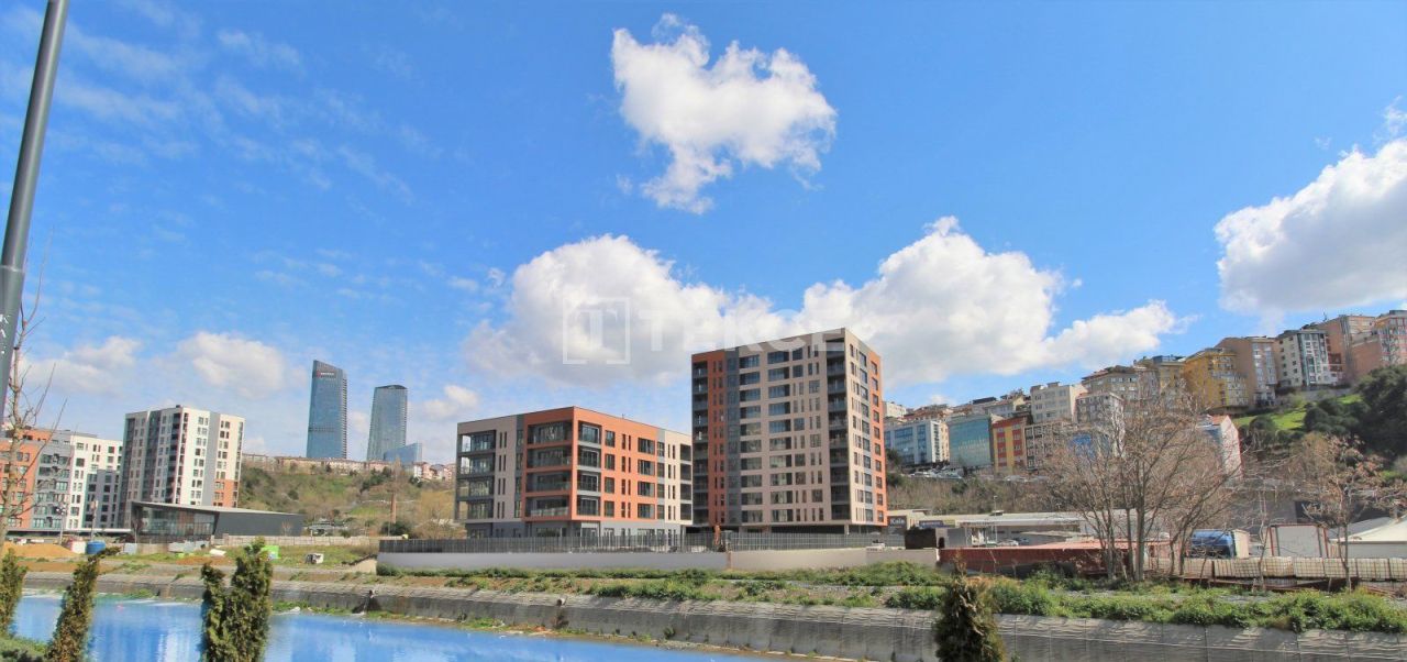 Appartement à Istanbul, Turquie, 84 m² - image 1