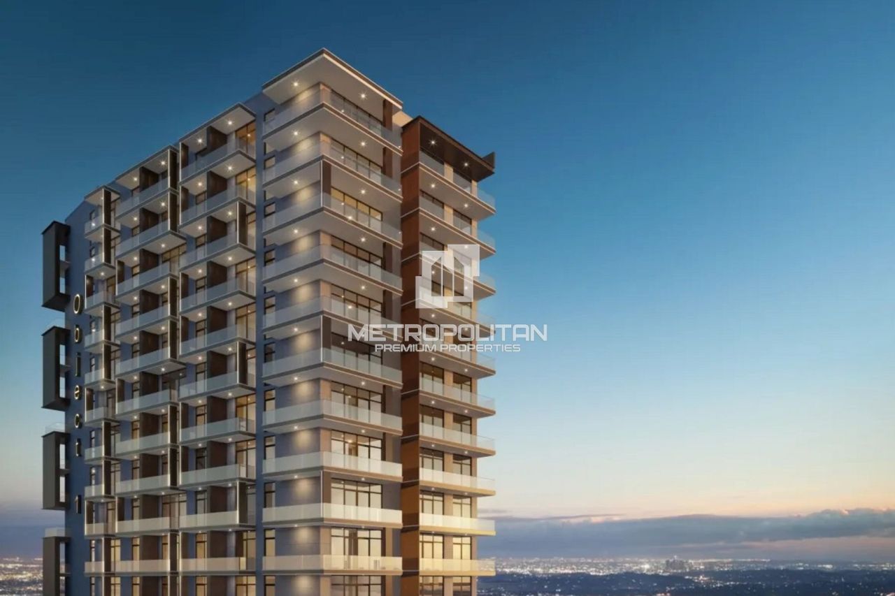 Shop in Dubai, UAE, 69 m² - picture 8