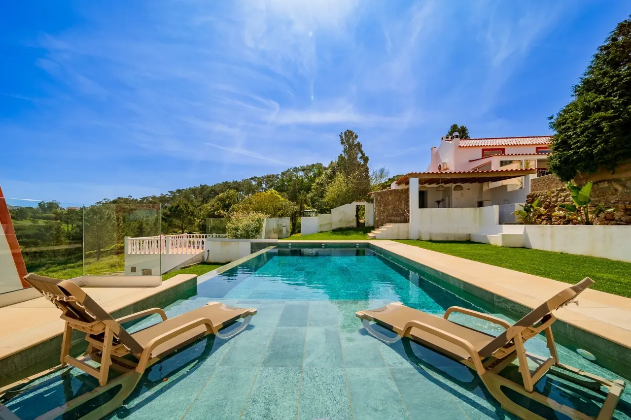 House in Sintra, Portugal, 265 m² - picture 1