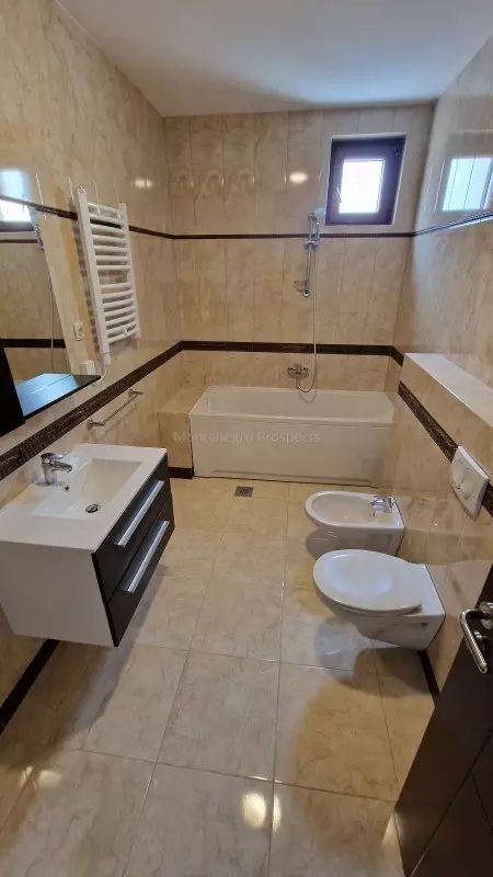 Apartment in Becici, Montenegro, 62 m² - picture 4